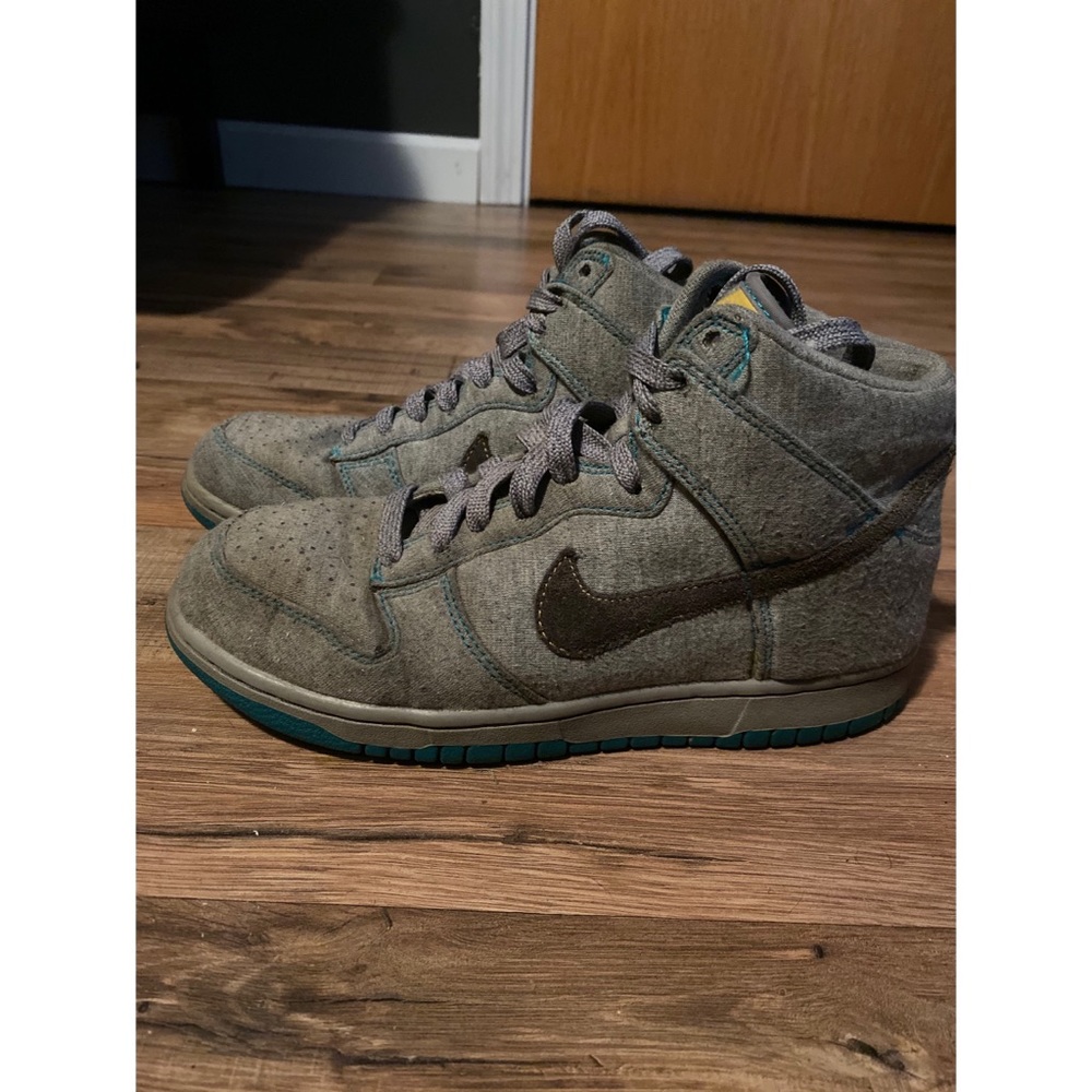 Nikes